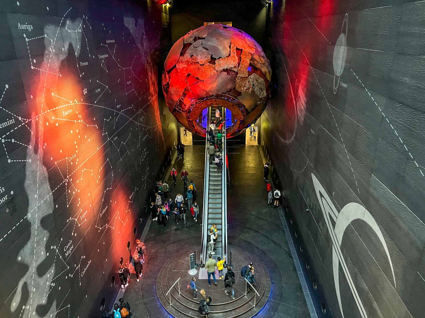 Natural history museum escalator, London with kids, London with kids itinerary,