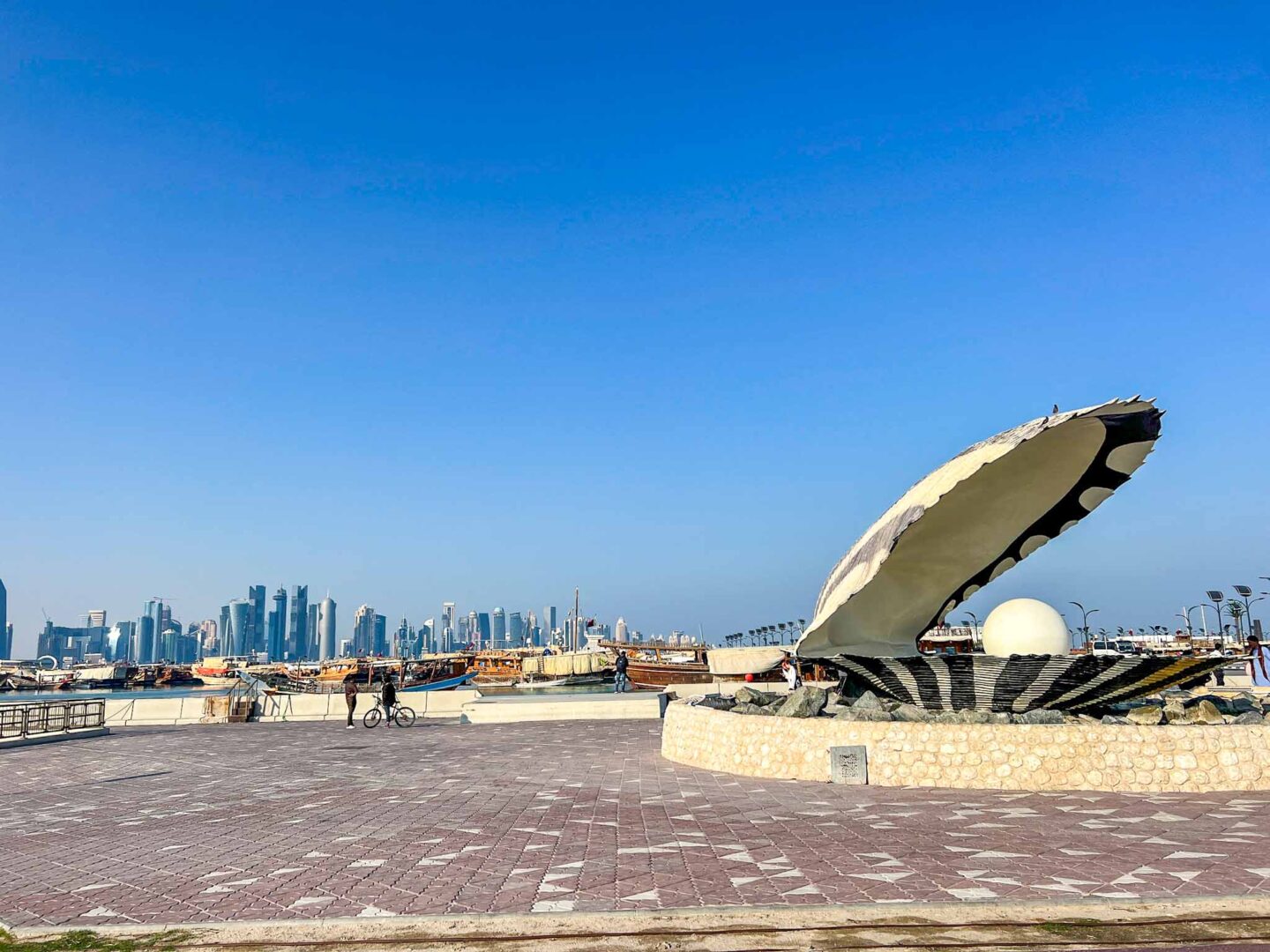 the pearl monument with city skyline behind, Doha itinerary, Qatar itinerary