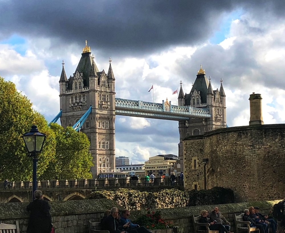 tower bridge in London, nice places around Manchester, Manchester day trips