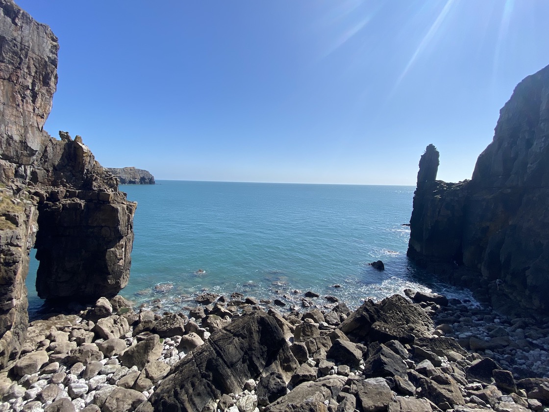 places to visit in Pembrokeshire, St Govans Chapel view from the cove