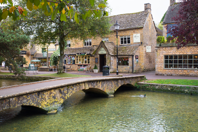 Best places to visit in the cotswolds, Bourton on the Water