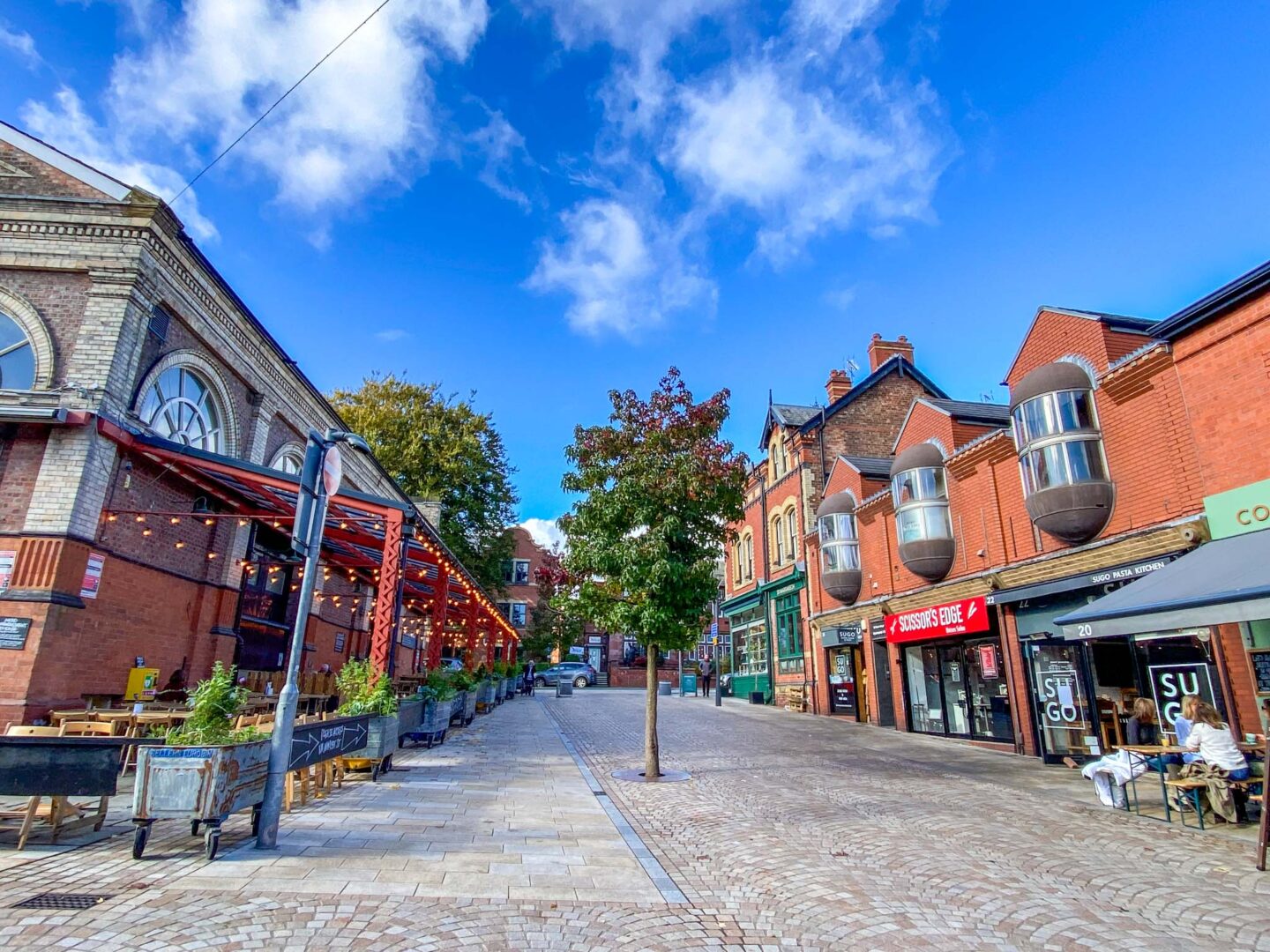 Things to do in Altrincham, Altrincham market and high street