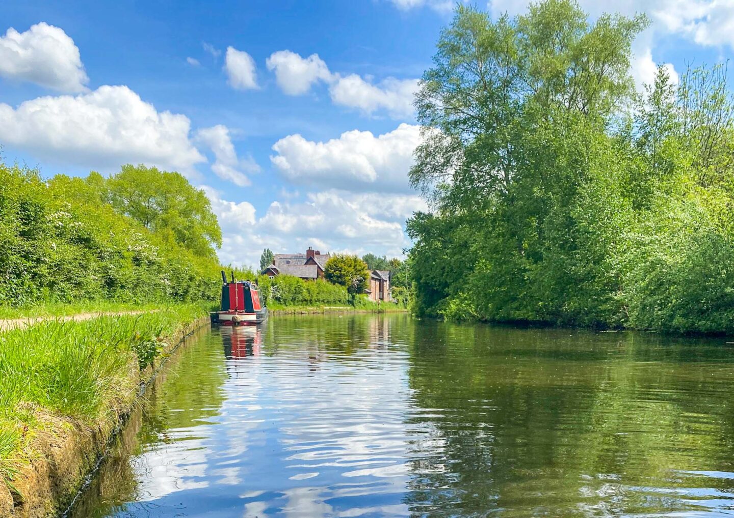 Things to do in Altrincham, Altrincham Canal and pathway with blue sky