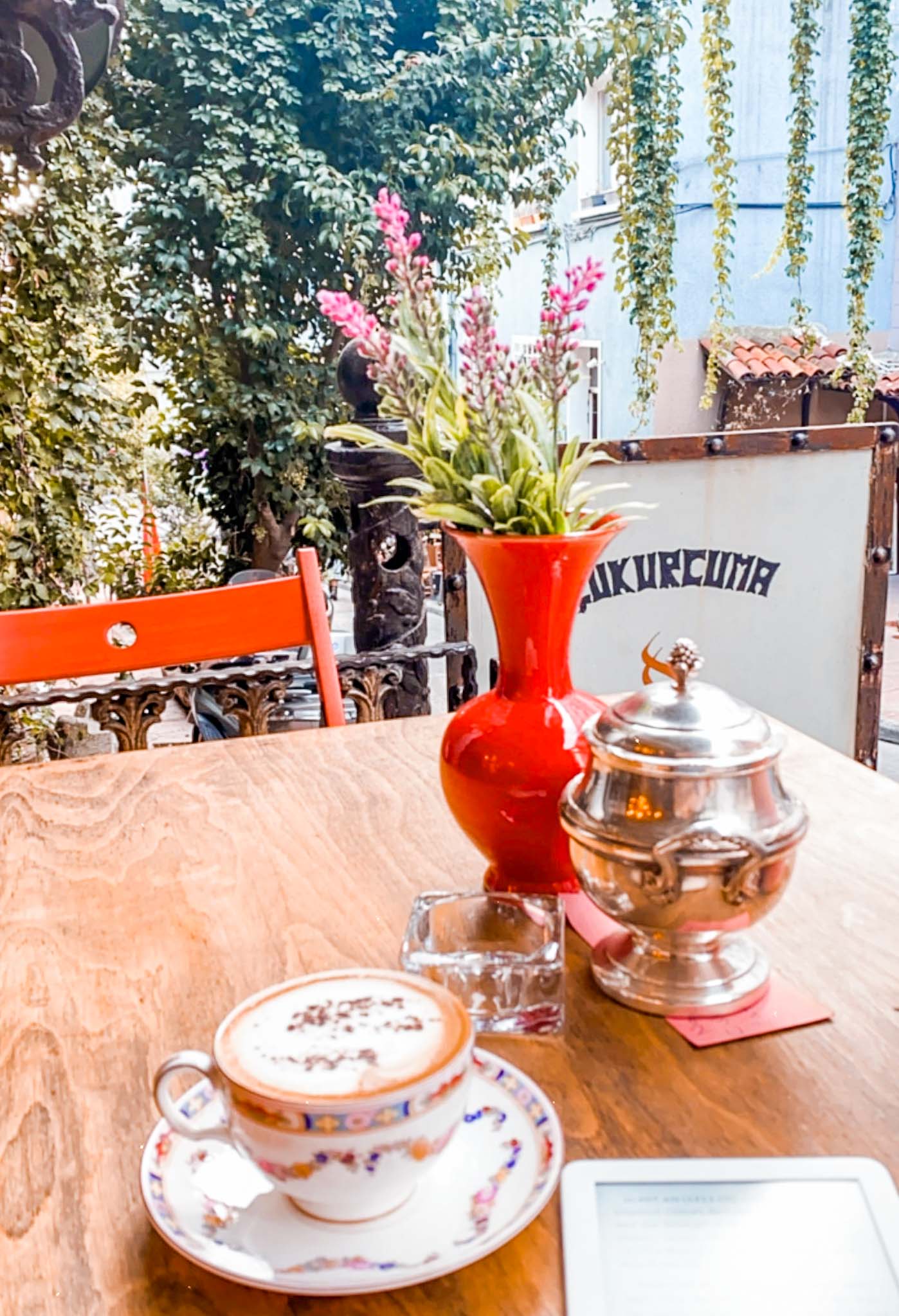 Cukurcuma Antiques & Cafe coffee outside, best cafes Istanbul