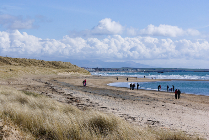 Rhosneigr beach, Places to visit in Anglesey