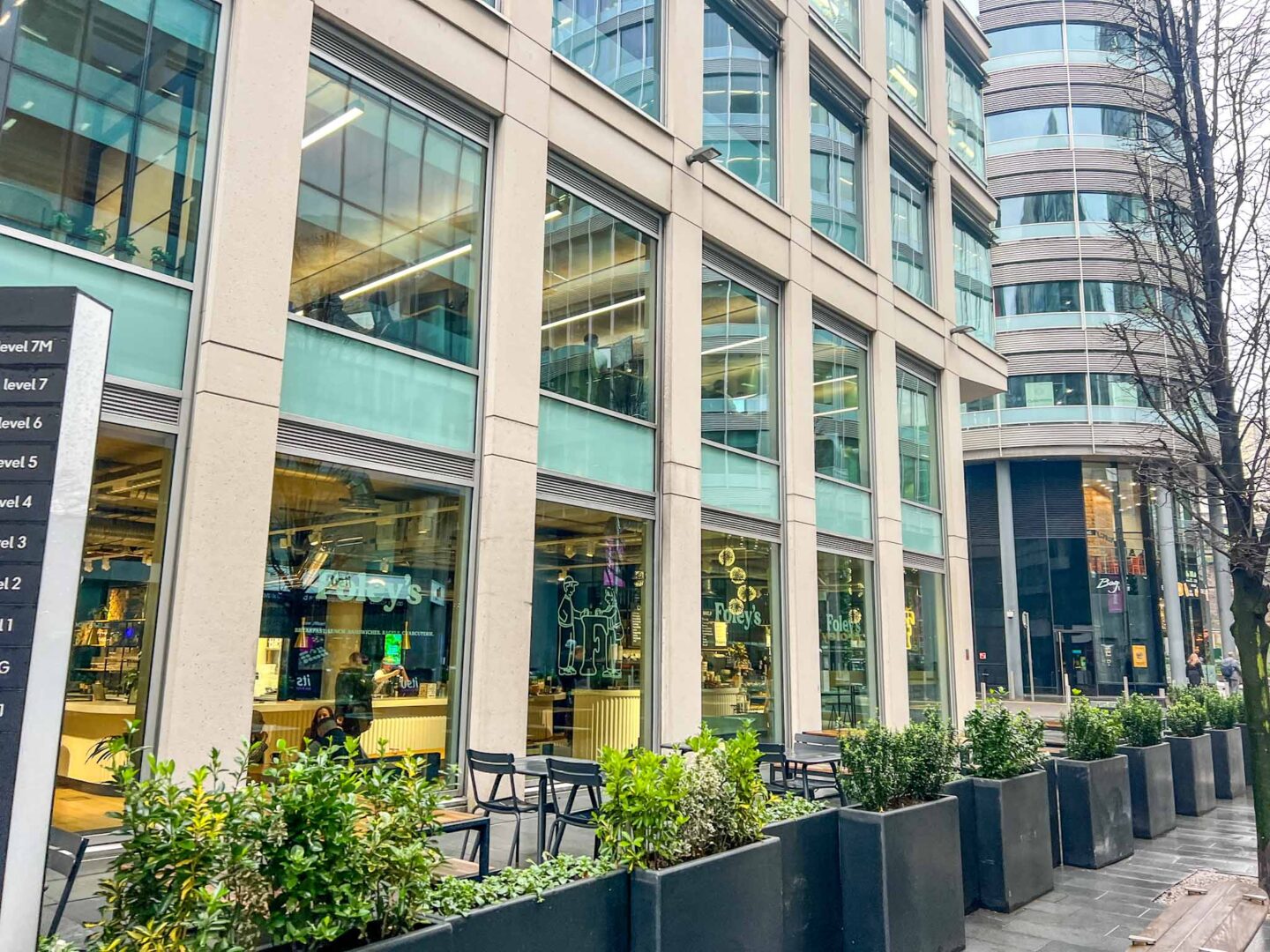 Manchester cafes to work from, Foleys Spinningfields from outside