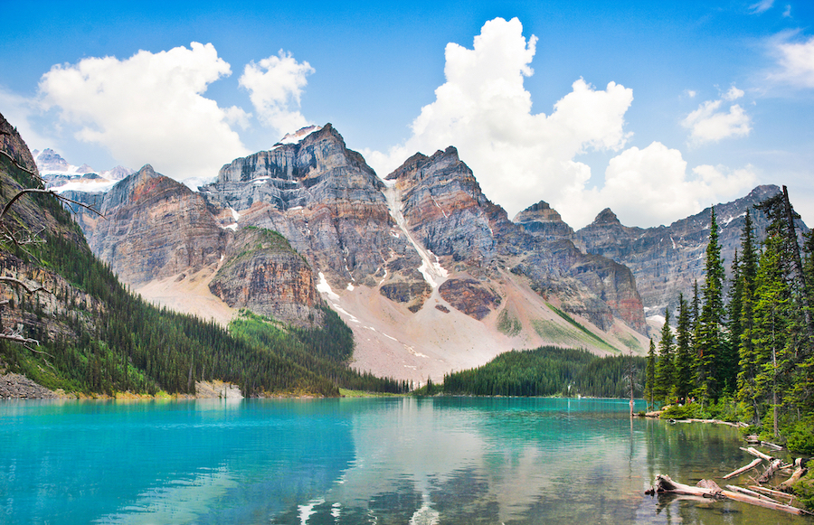 Best countries to visit in August, Rocky Mountains with Lake in Banff in Canada