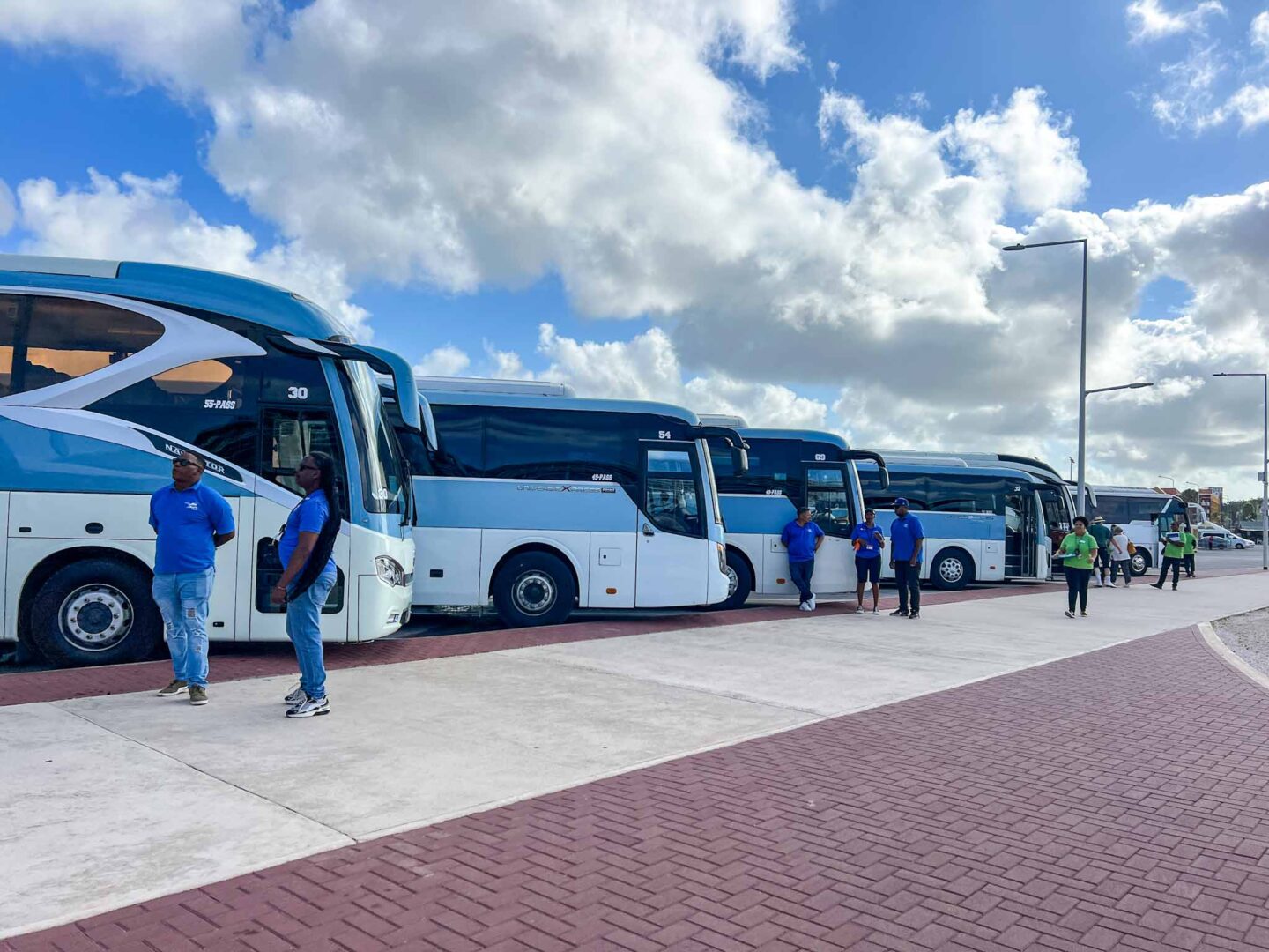 The Wandering Quinn Travel Blog Tui cruise review, buses ready to pick TUI cruise guests up in Curacao 