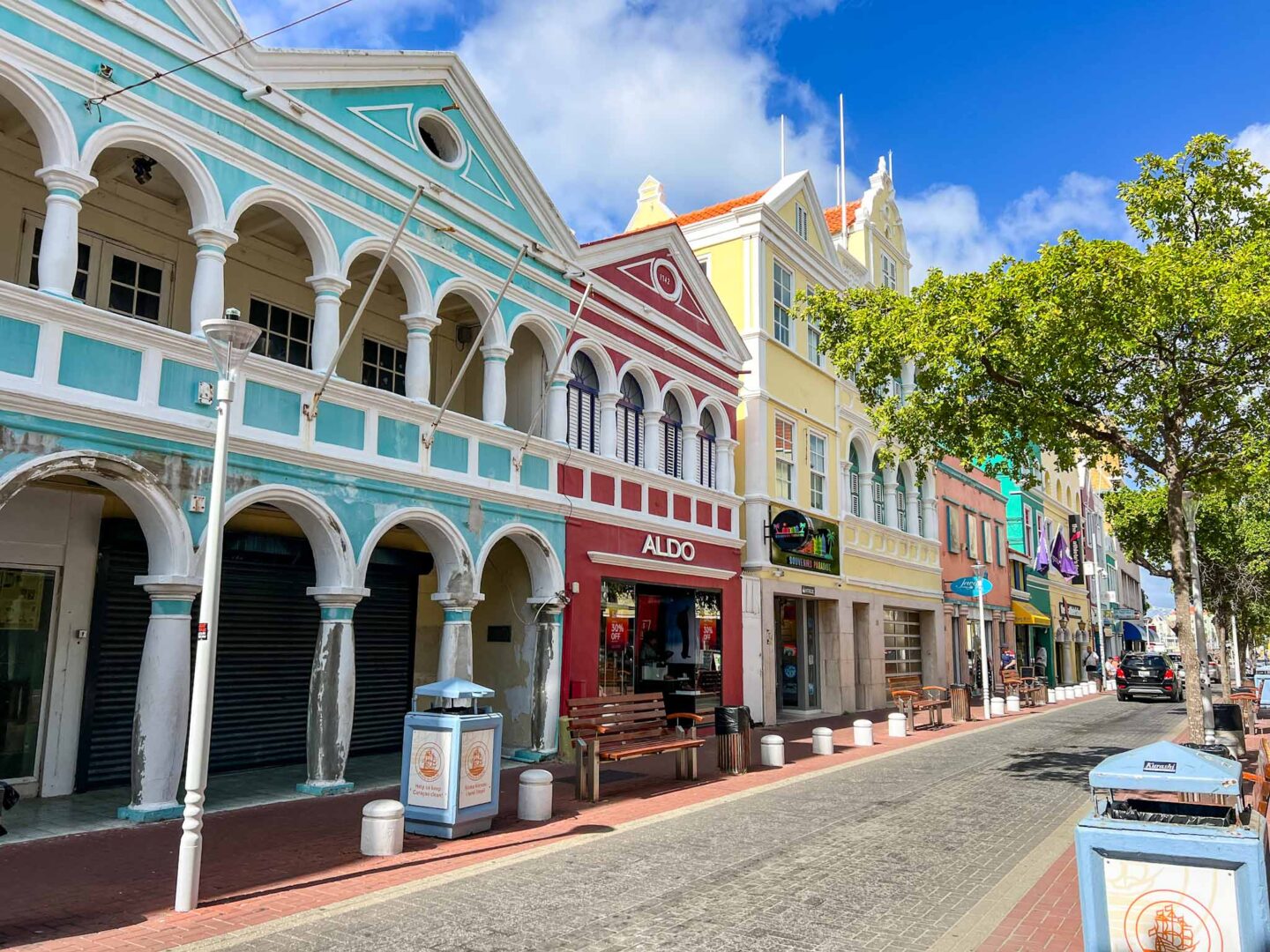 The Wandering Quinn Travel Blog how to see islands on a Caribbean cruise, how to see islands on a Caribbean cruise, Willemtsad Curacao colourful buildings, 