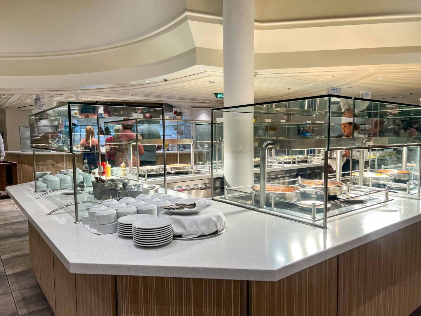 The Wandering Quinn Travel Blog Tui cruise review, buffet restaurant onboard Marella Discovery 2