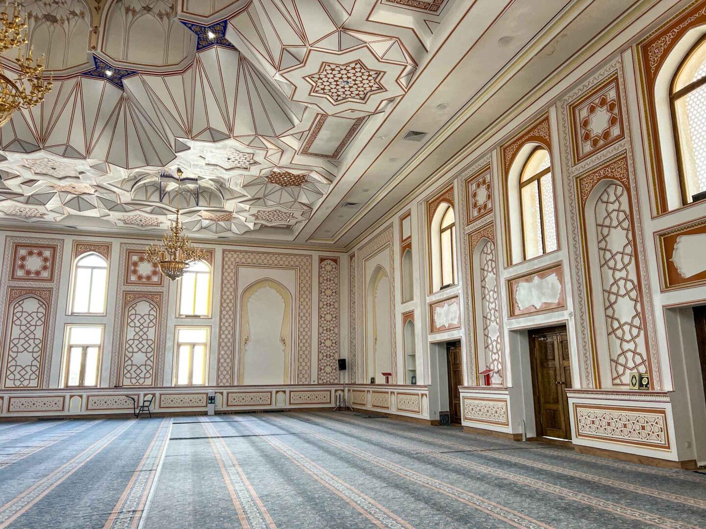 The Wandering Quinn Travel Blog halal travel in Uzbekistan,  inside ladies area of mosque in Uzbekistan 