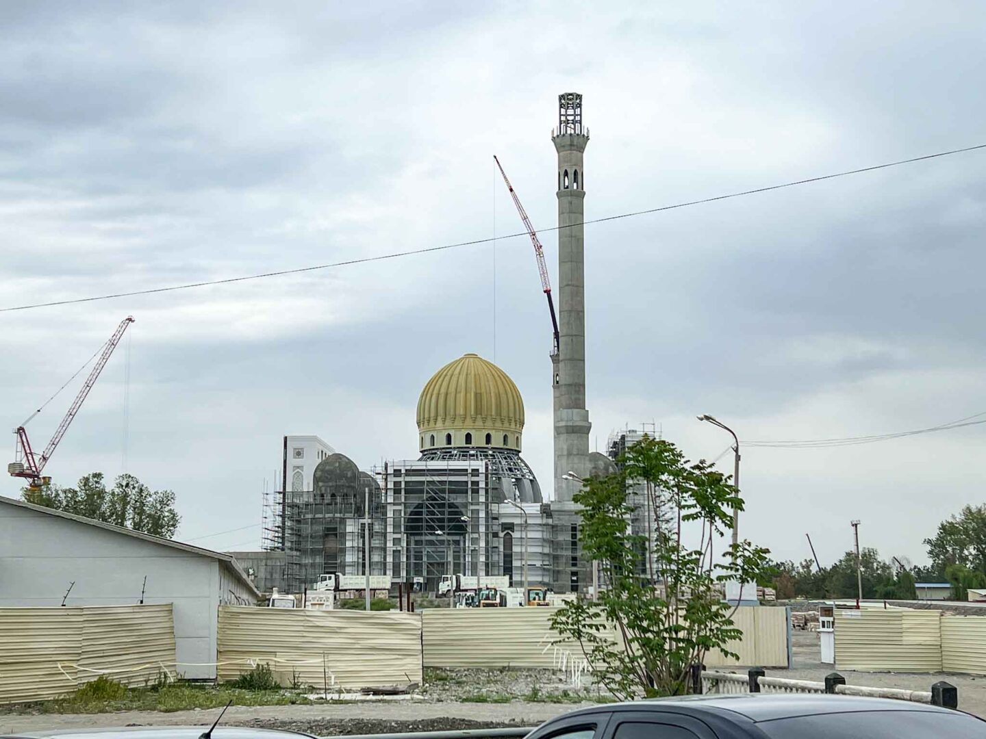 The Wandering Quinn Travel Blog halal travel in Uzbekistan, Construction of a new Memorial complex of Imam Al-Bukhari in Samarkand