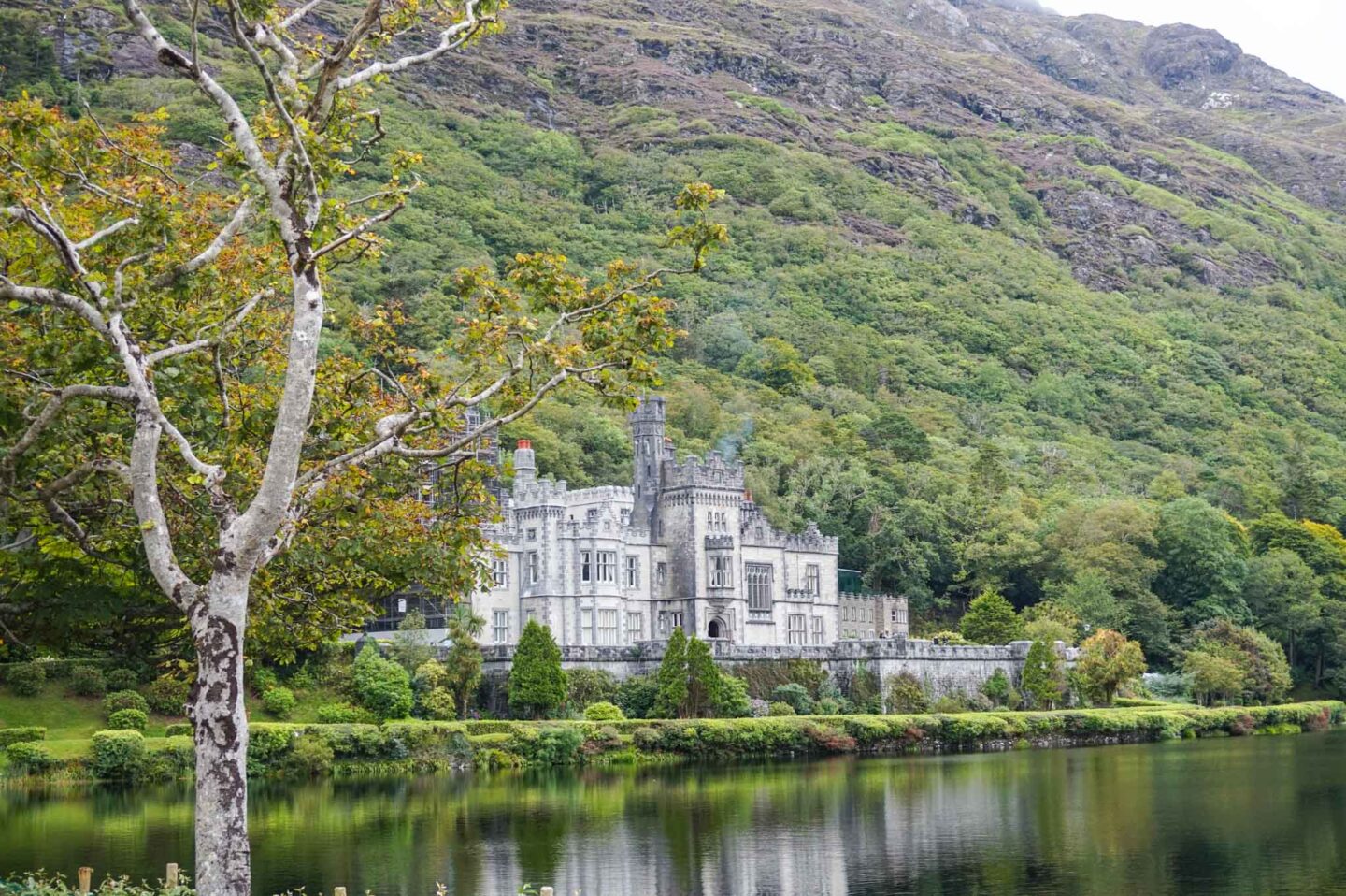 The Wandering Quinn Travel Blog Day trips from Galway, Kylemore Abbey with water infront