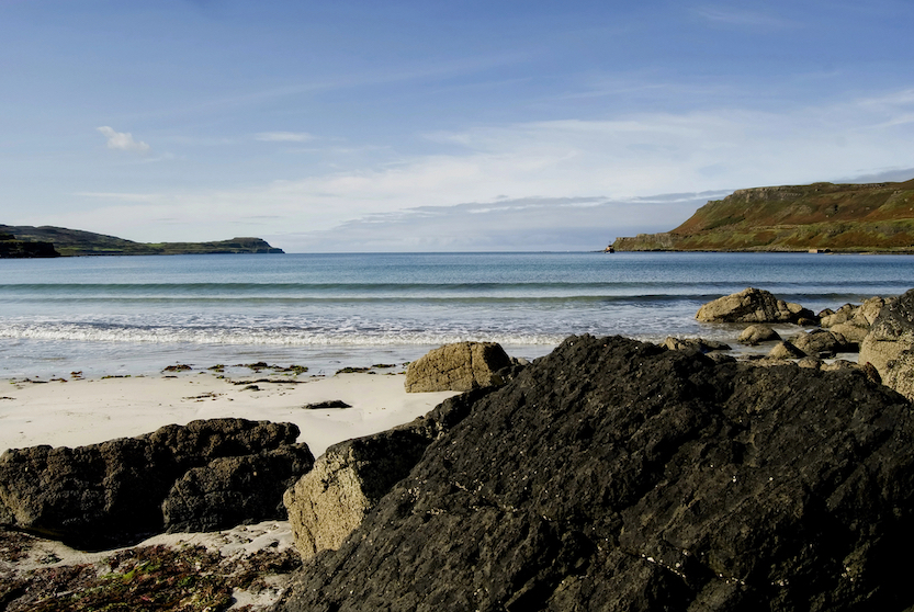 The Wandering Quinn Travel Blog things to do in the Scottish Highlands, Calgary Beach on Isle of Mull