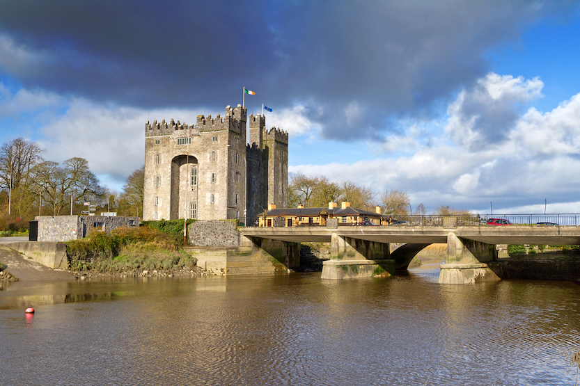 The Wandering Quinn Travel Blog Day trips from Galway, Bunratty Castle from the side and river