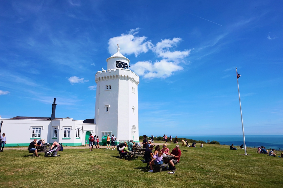 The Wandering Quinn Travel Blog South Foreland lighthouse on sunny day