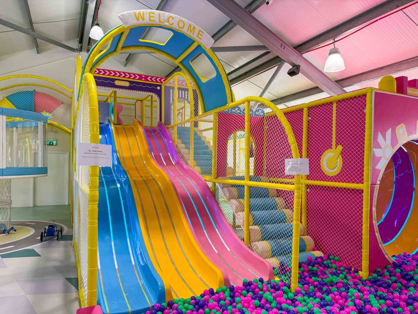 things to do in Manchester summer holiday with kids, slides at Epicland Play cafe
