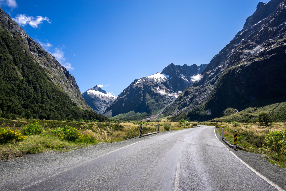 Milford road in New Zealand in summertime, best countries to visit in February